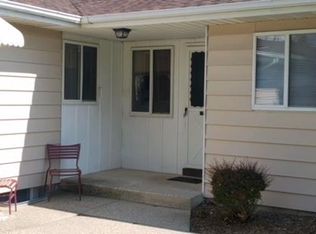 5972 Leisure South Dr SE, Kentwood, MI 49548