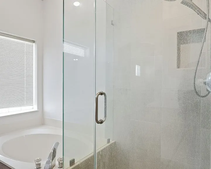 10860 N 118th Way — Photo 28