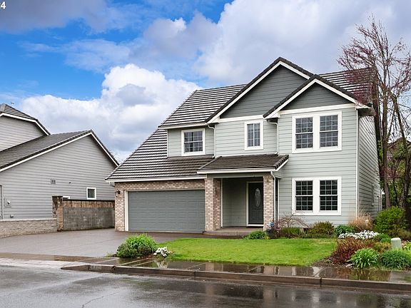 3rd image of 1206 Greenbriar Dr