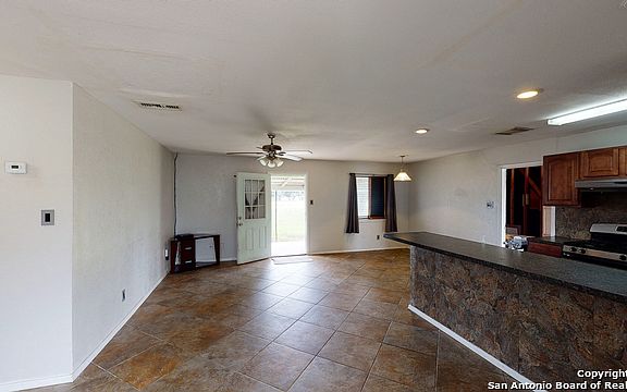 4th image of 10918 Wayward Dr