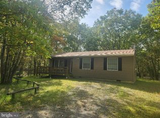 67 Twin Lake Rd, Albrightsville, PA 18210