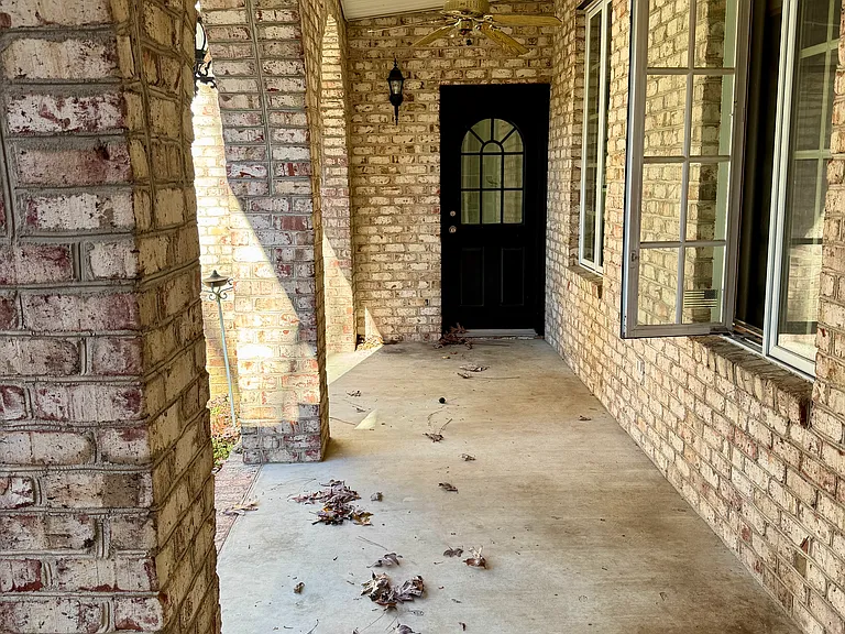 11200 Centaur Rd — Photo 5
