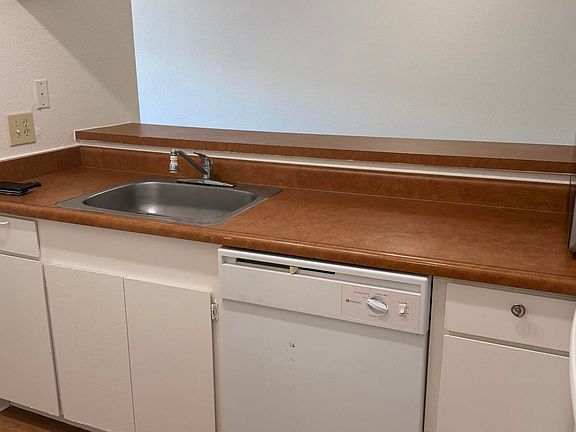 4th image of 2750 Plumas St APT 320