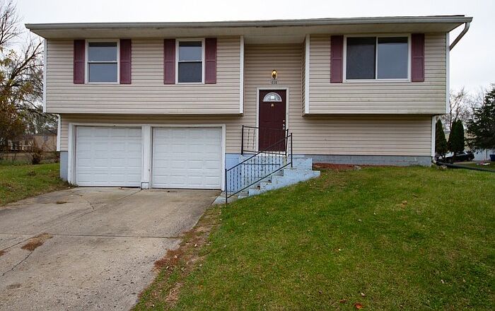 1st image of 10301 Starhaven Ct