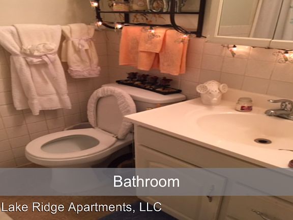 4th image of 28050 Euclid Ave APT 07