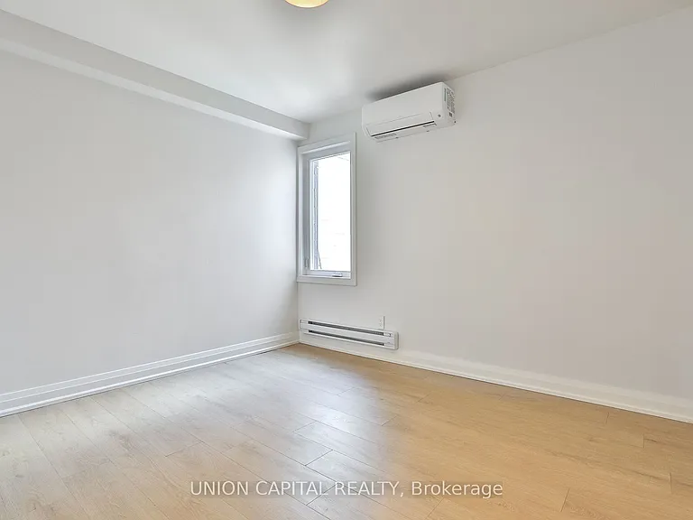 612 Gerrard St E #2 — Photo 11