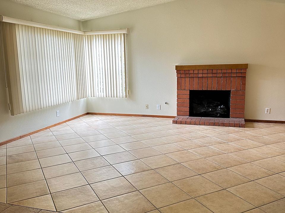 1st image of 718 Arroyo Seco Dr