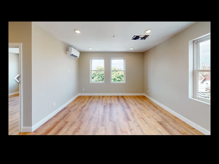 100 Revere St #505 — Photo 5