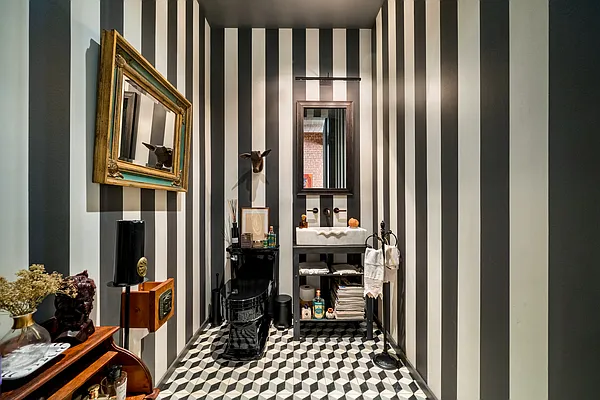 Sold by Douglas Elliman | media 8