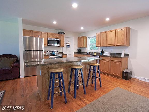 5th image of 45883 Guenther Dr