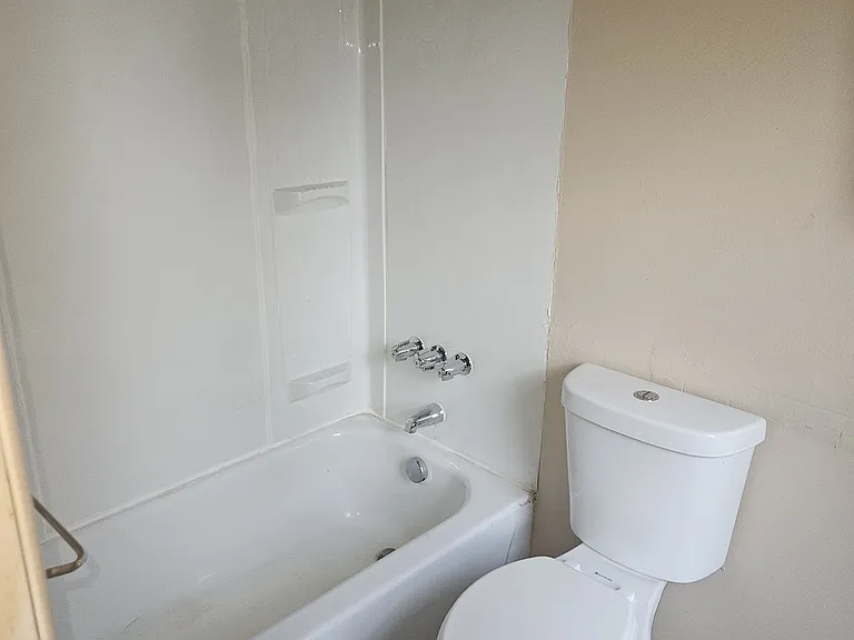 1504 Island Ave #3 — Photo 6
