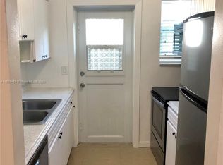 8227 Crespi Blvd APT 3, Miami Beach, FL 33141