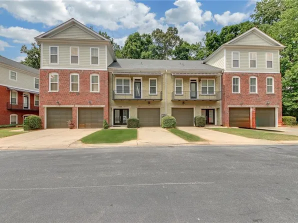 5922 Brookside Oak Cir, Norcross, GA 30093