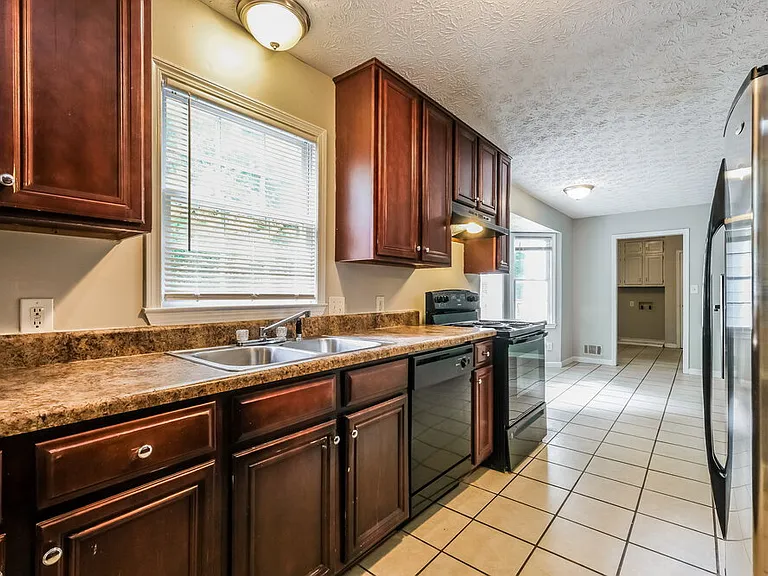 5002 Post Road Ct — Photo 9