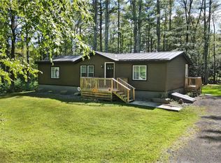 16 Pine Grove Rd, Kerhonkson, NY 12446