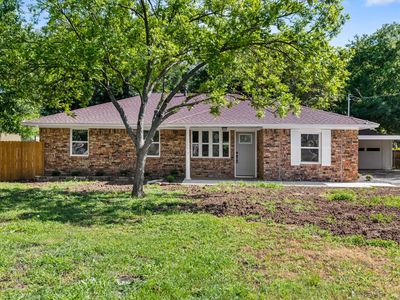 1100 Silver Creek Dr, Desoto, TX, 75115