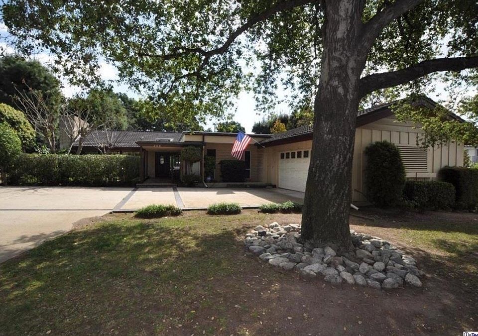 1st image of 260 N Lone Hill Ave