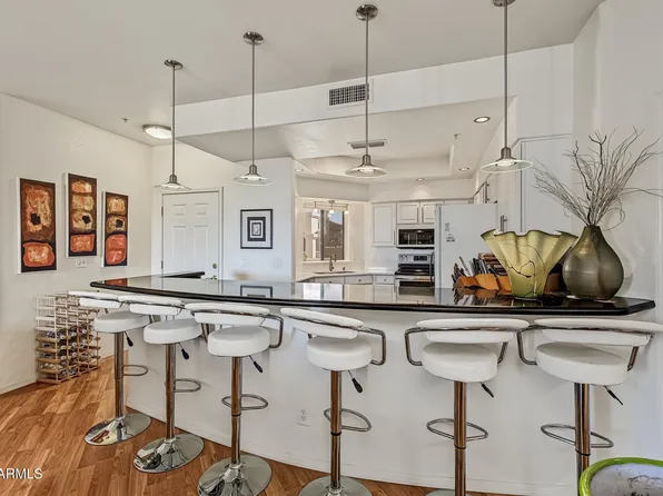 9151 W GREENWAY Road #226, Peoria, AZ 85381