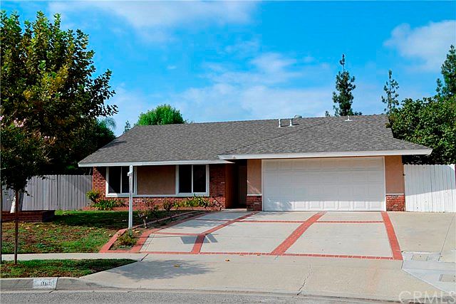 1st image of 4060 Hickory Ln