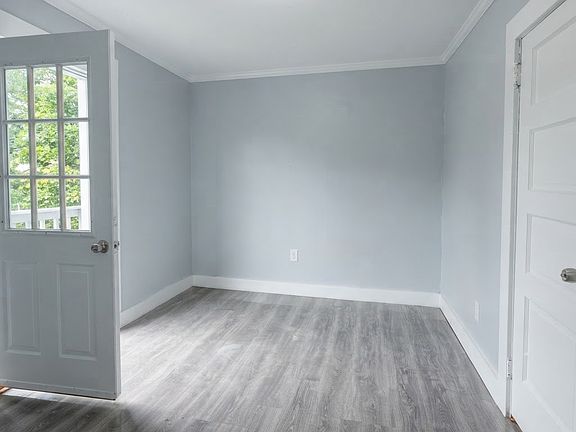 4th image of 20 Ridge St #2