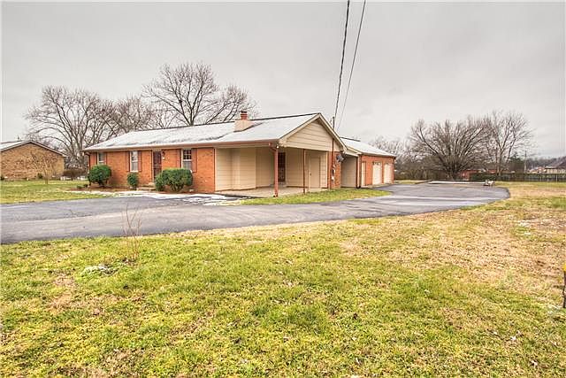 1st image of 1506 Burchett Dr