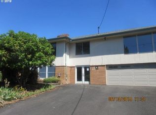 13215 SE Valemont Ln, Happy Valley, OR 97086