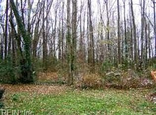 994 New St, Hampton, VA 23661