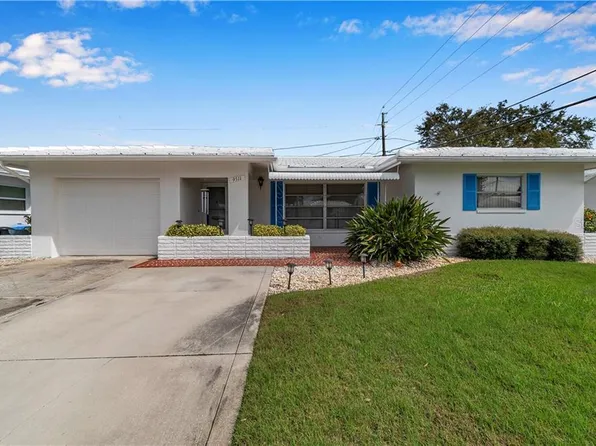 9511 45th St N, Pinellas Park, FL 33782
