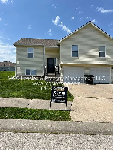 209-211 Birdie Dr Photo 1