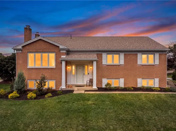 9659 Shirley Dr, Allison Park, PA 15101