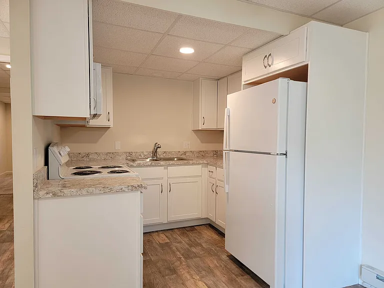 61 Terrace Ave #1 — Photo 8
