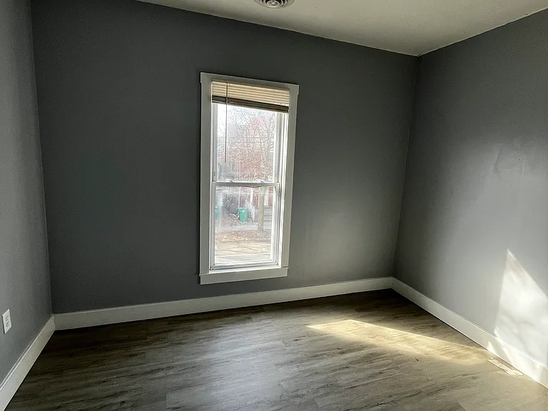 328 Ferry Ave #2 — Photo 8