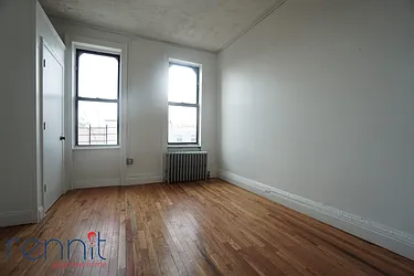 Rented by Rennit Inc.