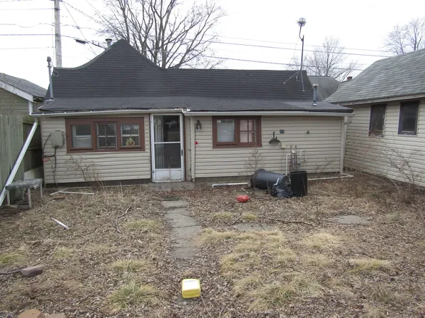 829 W High St, Saint Marys, OH 45885