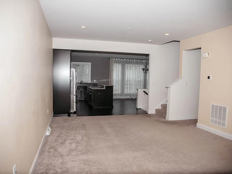 523 Fawn Ln — Photo 9