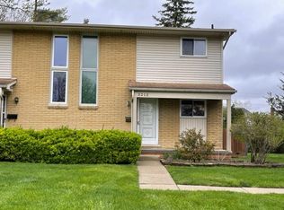 3212 Woodland Ave, Royal Oak, MI 48073