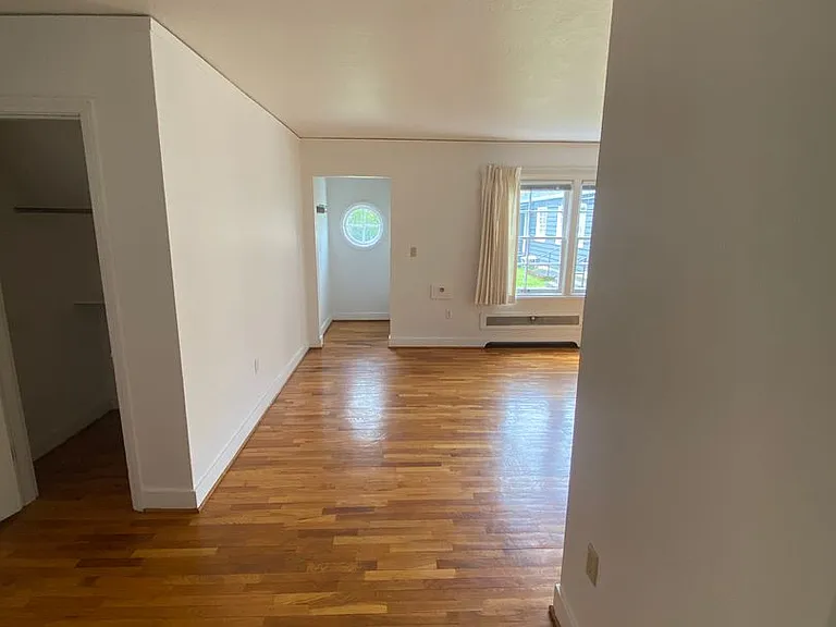 We have the wonderful 2bed/1bath you've been waiting for! — Photo 8
