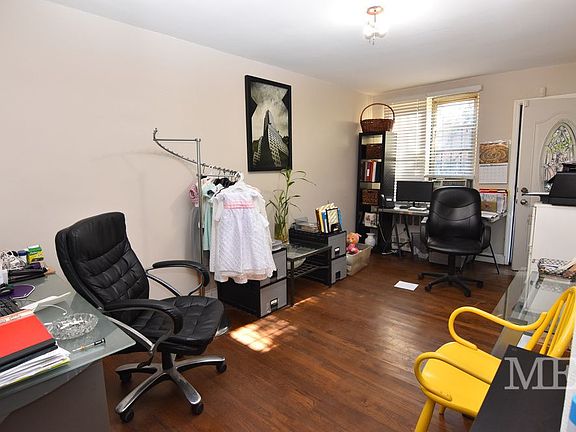 5th image of 8604 Avenue M