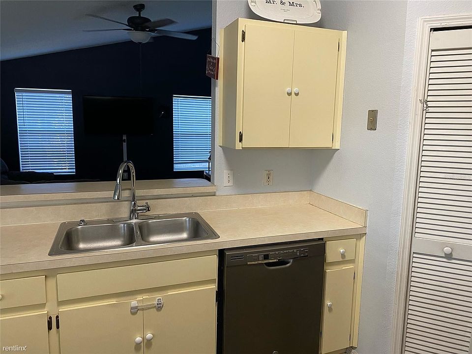 1st image of 1011R Soldier Creek Ct
