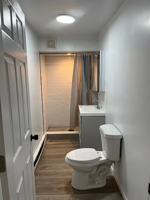 2 bed, 900 sqft, $1,200 — Photo 3