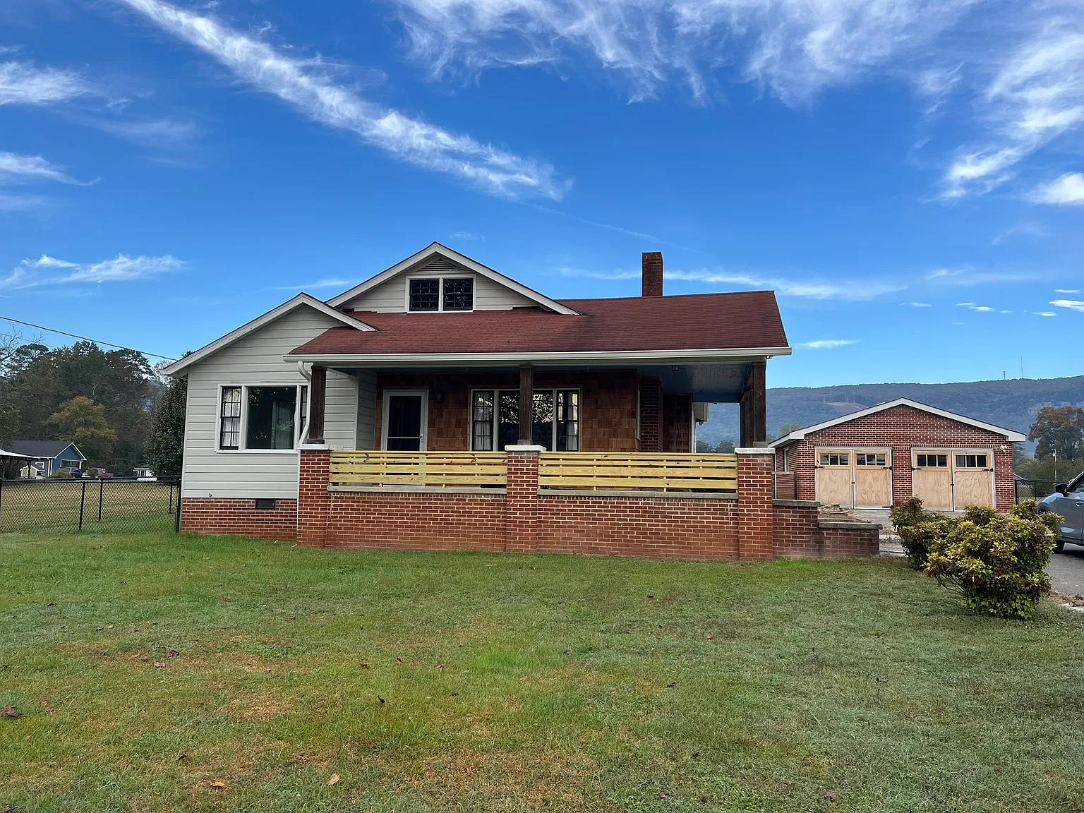3 bed, 2.5 bath, 1500 sqft, $1,800 — Photo 1
