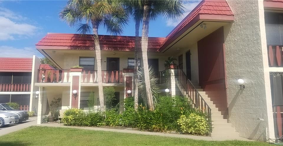 Home For Sale In RIVERHOUSE