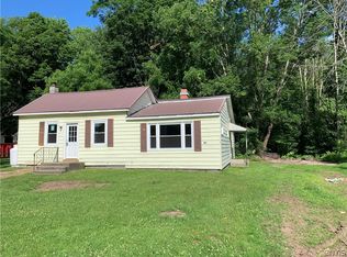 39 Clay St, Cleveland, NY 13042