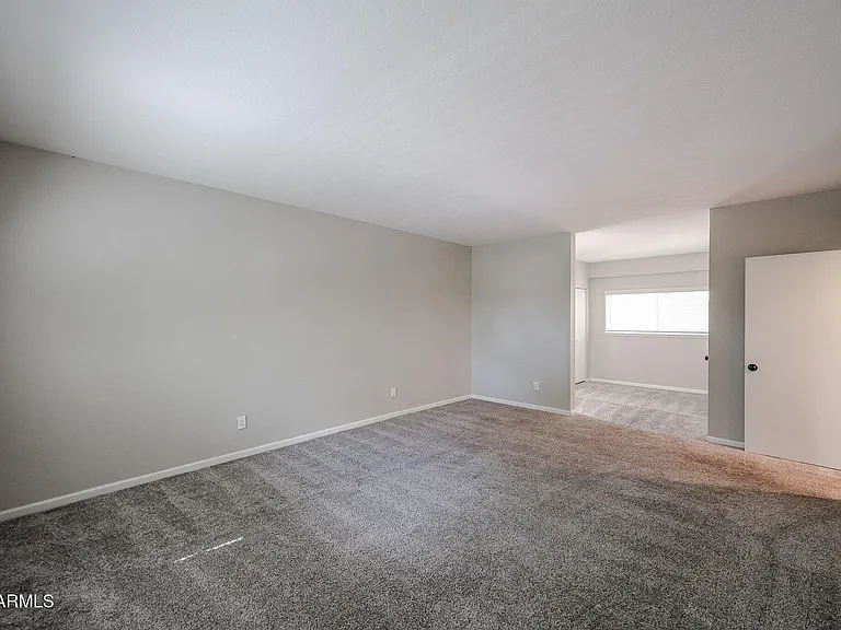351 E Thomas Rd #D201 — Photo 29
