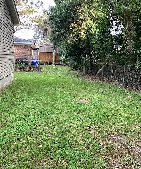 811 Minnie St — Photo 42