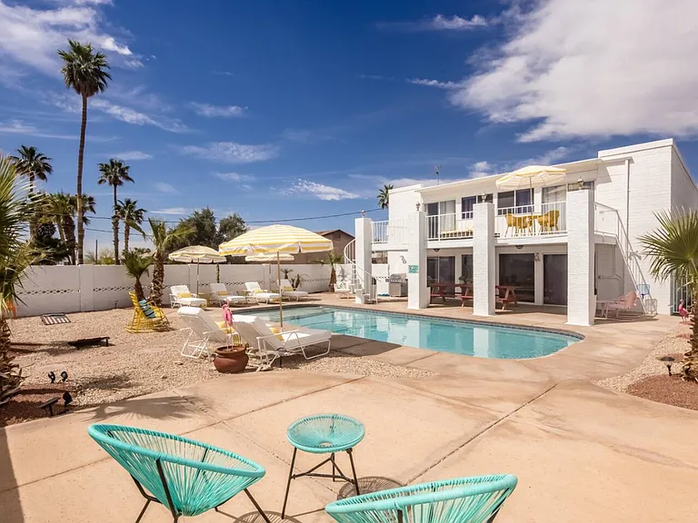 2906 Castaway Dr — Photo 35