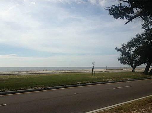 2nd image of 464 W Beach Blvd