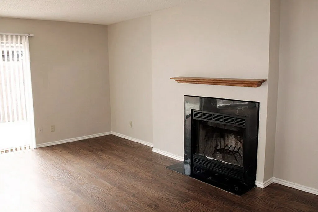 2 bed, 2.5 bath, 1156 sqft, $1,595 — Photo 3