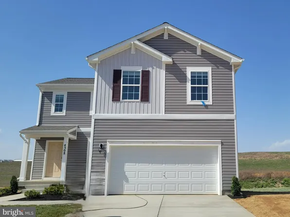 4308 Brent Dr, Spring Grove, PA 17362