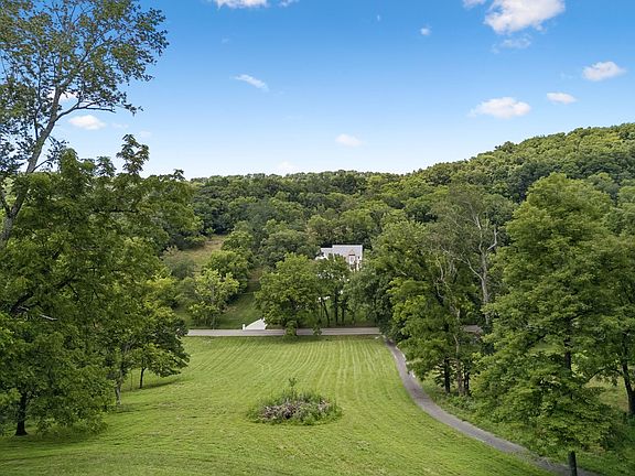 5th image of 2268 N Berrys Chapel Rd